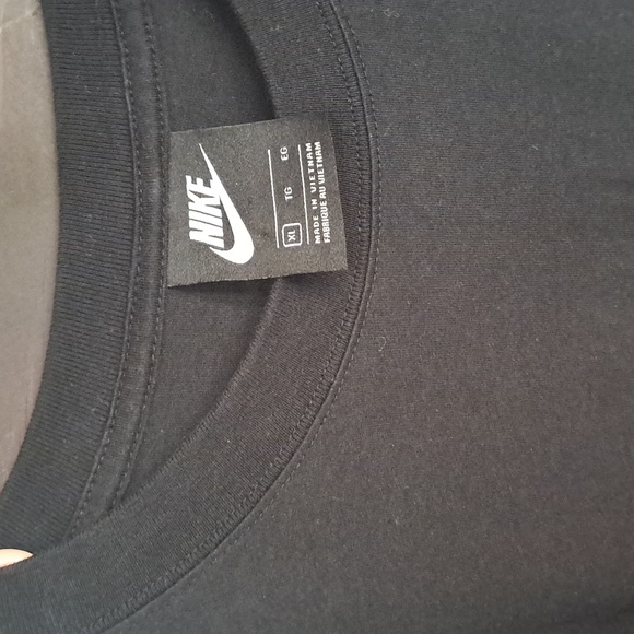 Nike T-SHIRT Black Dress  Sz XLARGE PTP24 L34 - Picture 5 of 9